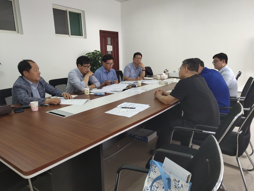 Korean Customers Visit and Negotiate MVR Roots Blower Business