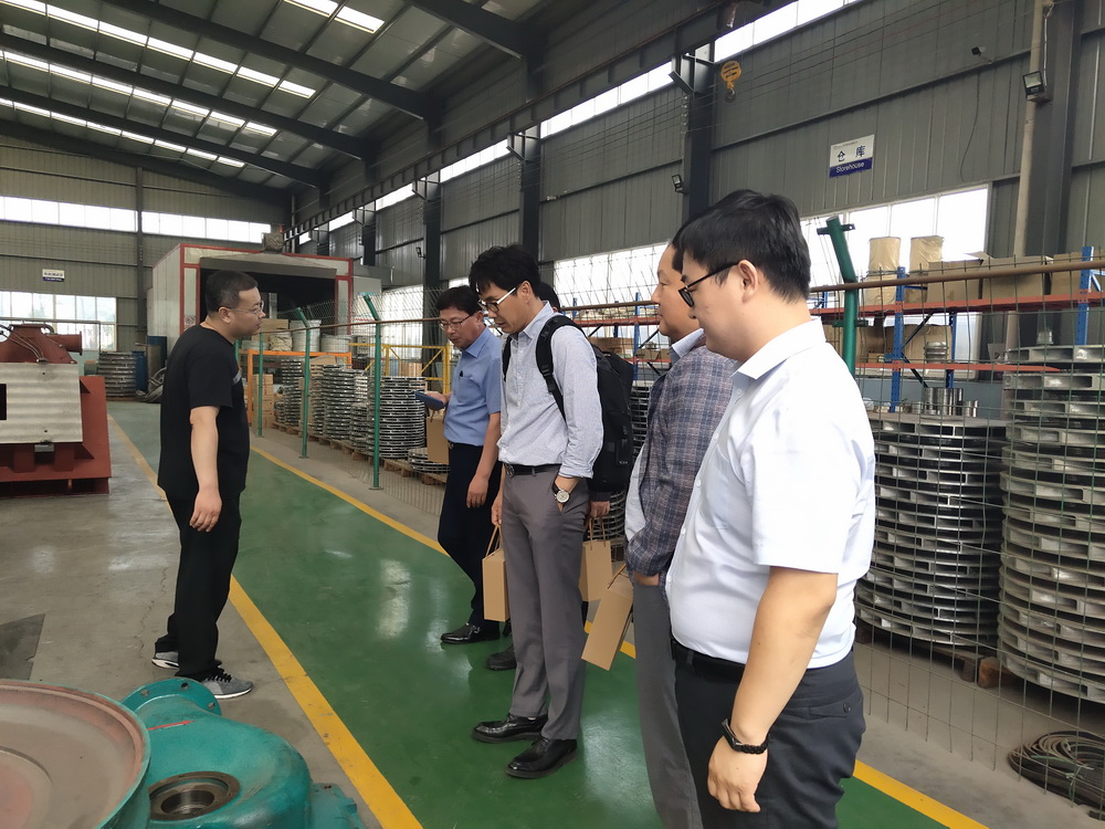 Korean Customers Visit and Negotiate MVR Roots Blower Business