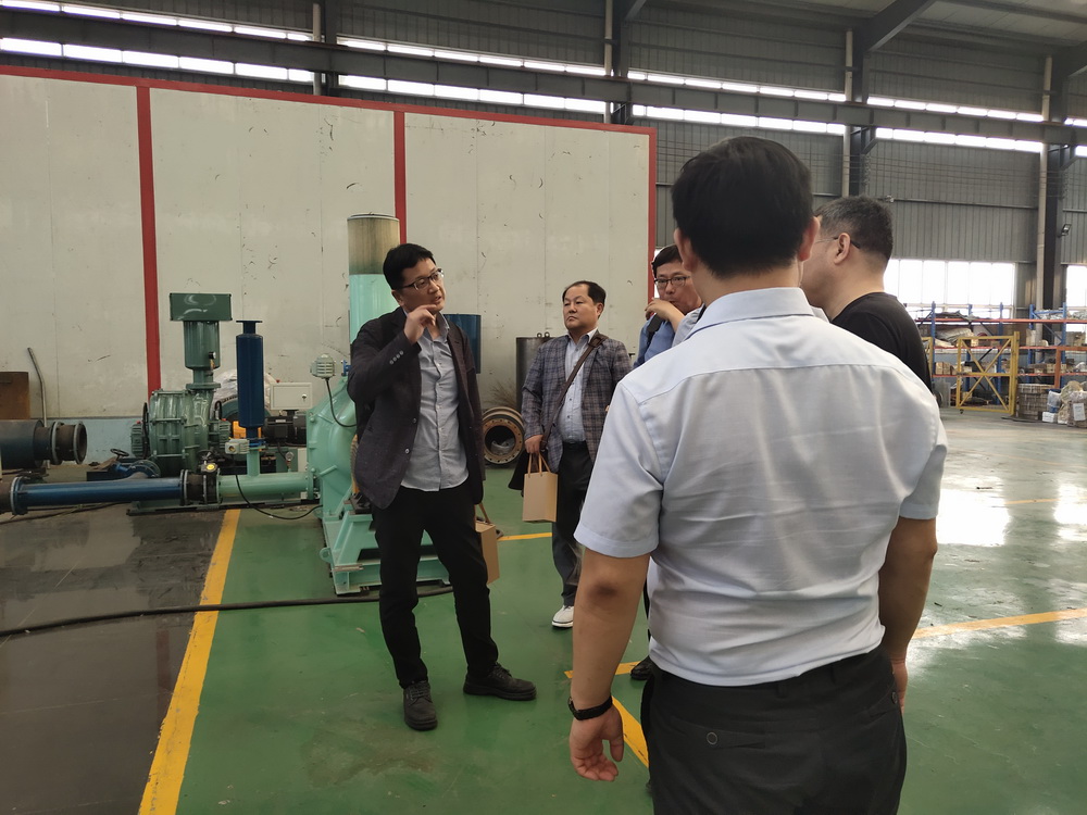 Korean Customers Visit and Negotiate MVR Roots Blower Business