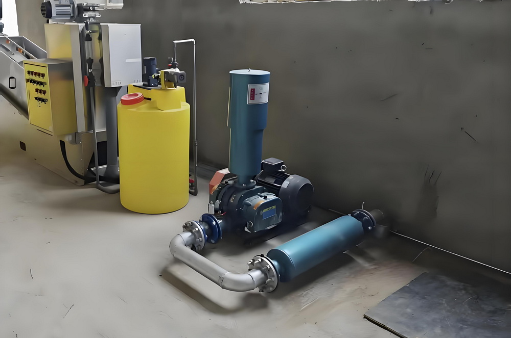 Roots Blowers for Wastewater Treatment | High-Efficiency Aeration Solutions